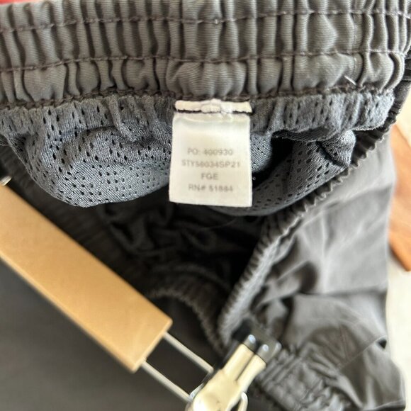 Patagonia Swim Trunks Mens L Gray Baggie Pull On Elastic Waist Lined Board Short - Picture 8 of 9
